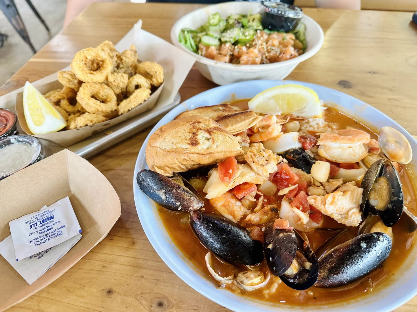 San Diego ☀️ | Hidden Gem for Affordable Seafood at Seasurf