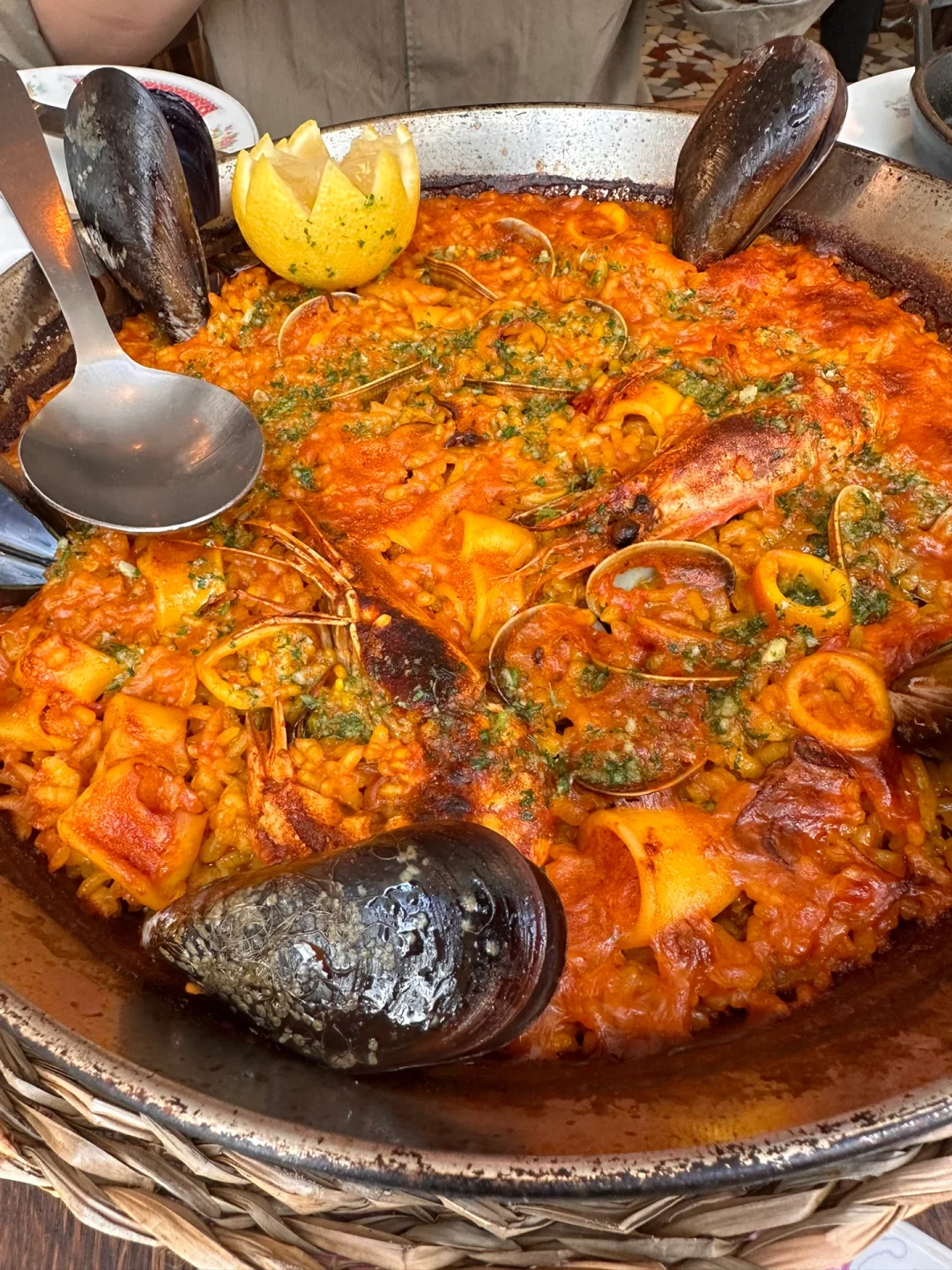 🇫🇷 Shanghai's Spanish Tapas Bar with Seafood that "Dances" 💃