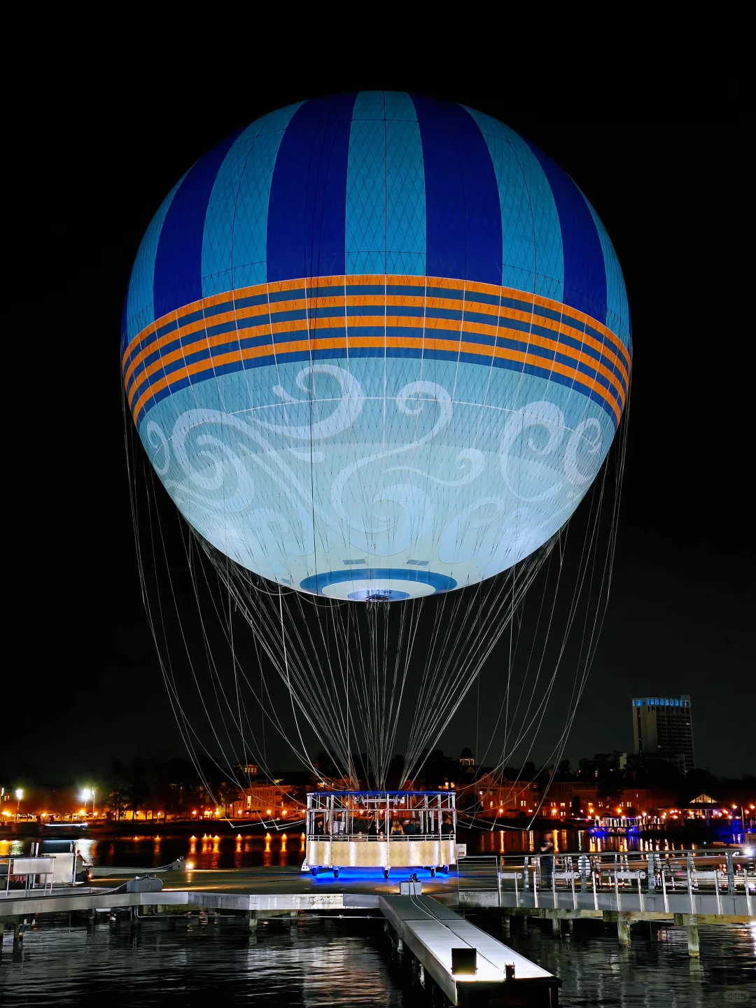 🇺🇸[Orlando] Disney Springs Nighttime Scenes: A Brand Showcase