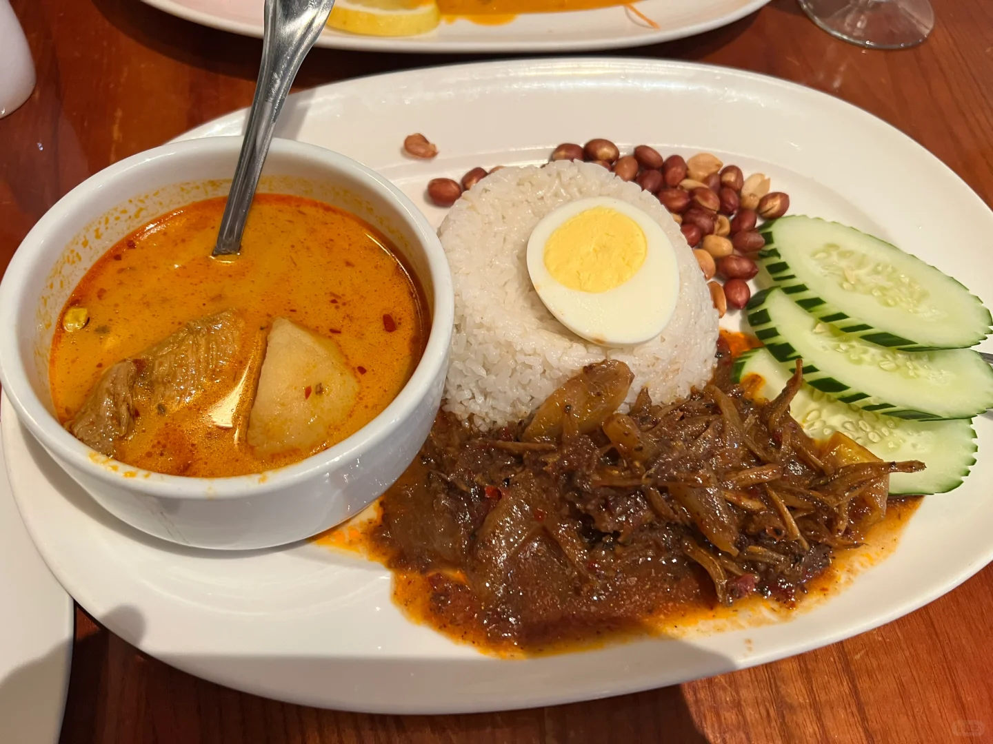 "Sharp Review of Rasa Malaysia: North Carolina's Malaysian Cuisine Gem"