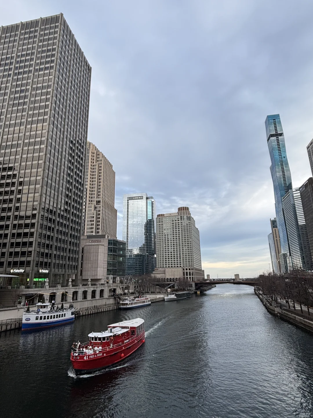 "Spend Christmas in Chicago this December 🎄"