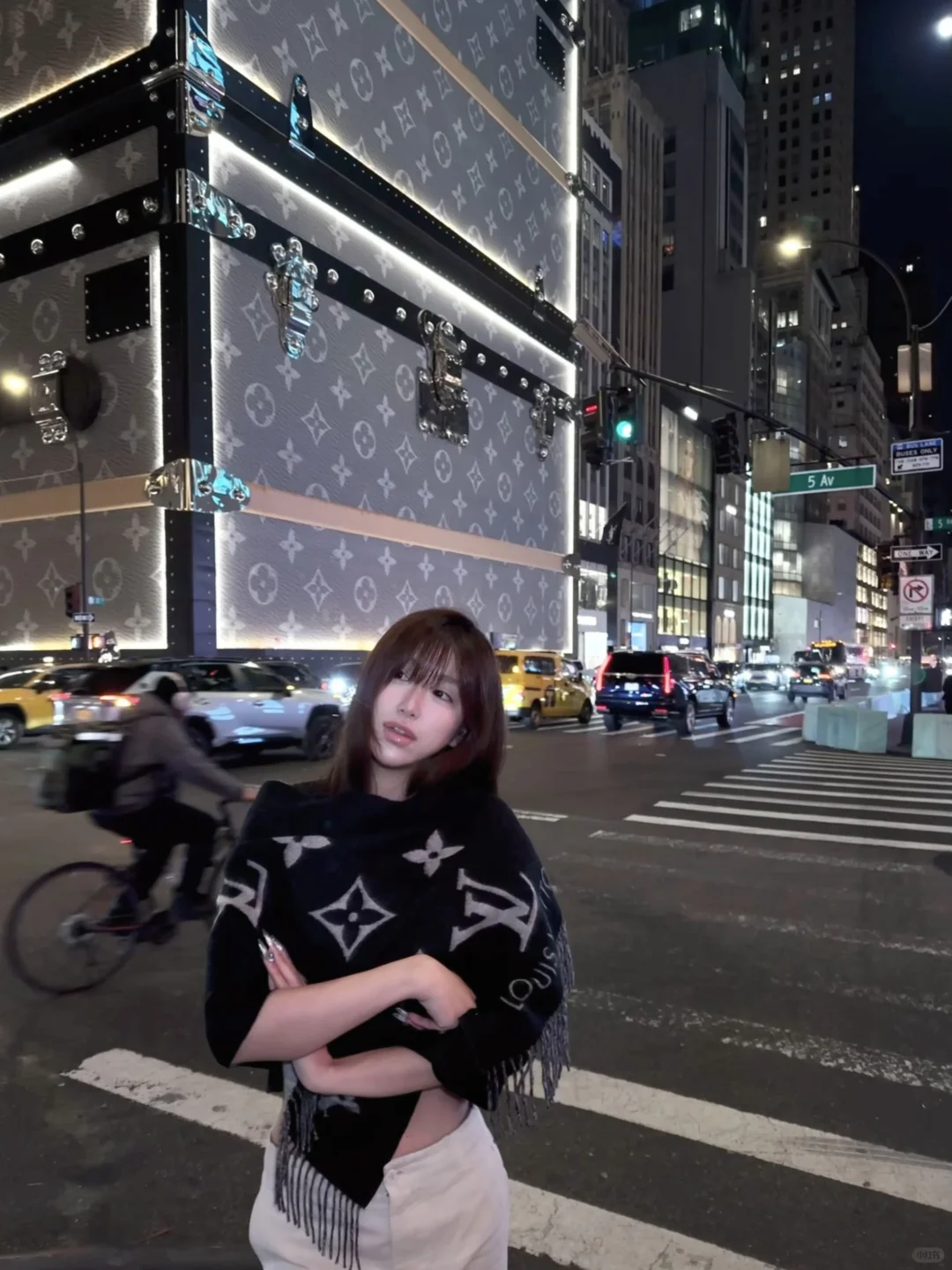 New York LV Building 📷