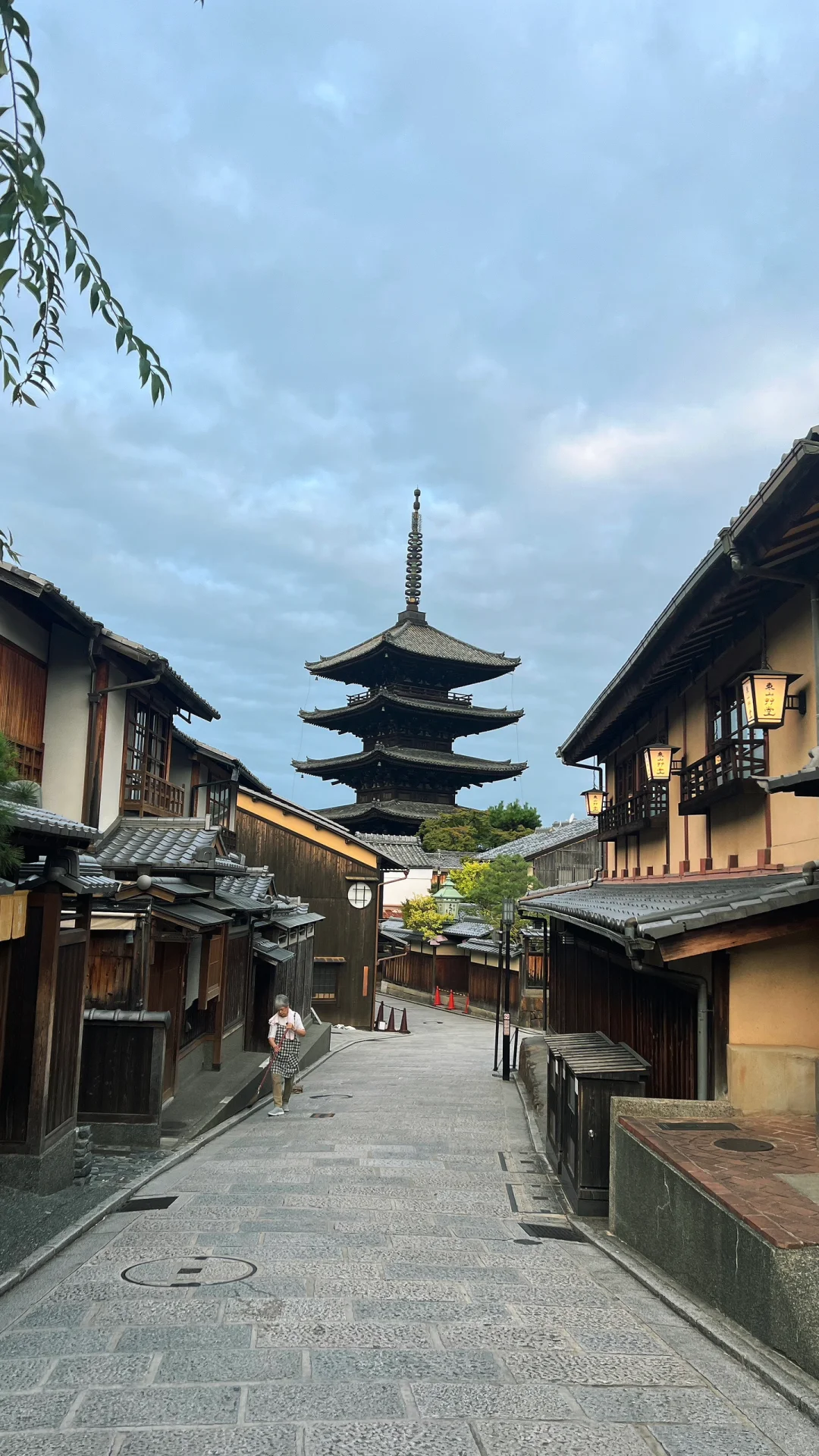 Classic Kyoto Morning Itinerary (with Specific Locations)