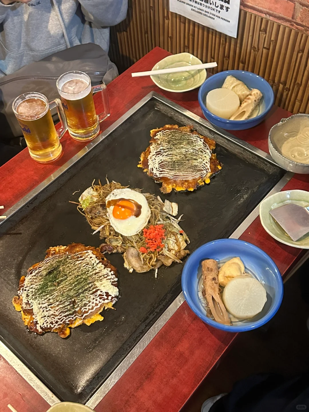 I found the most authentic Okonomiyaki in Osaka 😭🇯🇵