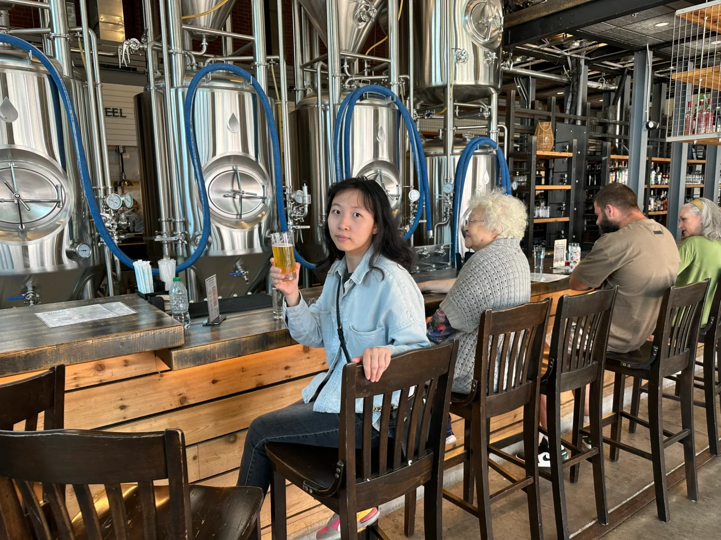 North Carolina | Charlotte – It's so crowded everywhere today 😧