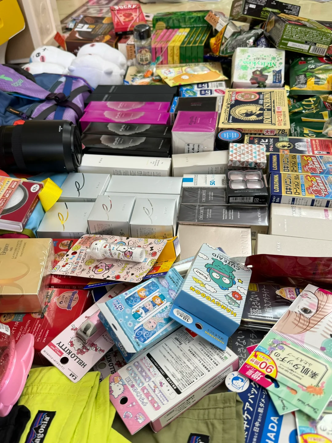 What to Buy in Osaka, Japan!!! My Suitcase Exploded!!!