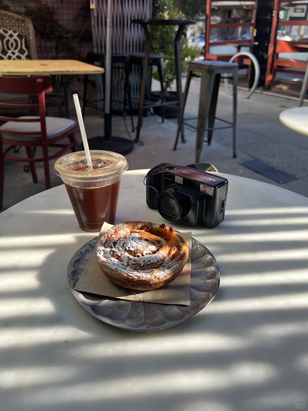 "A Café for One" in San Francisco