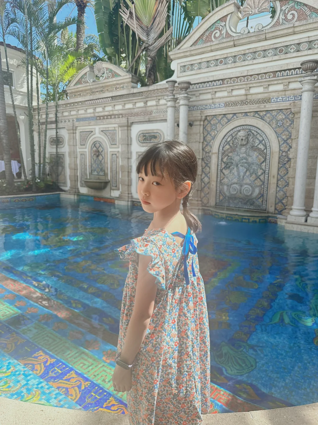 Still Daring to Live in Mansions After Seeing This?