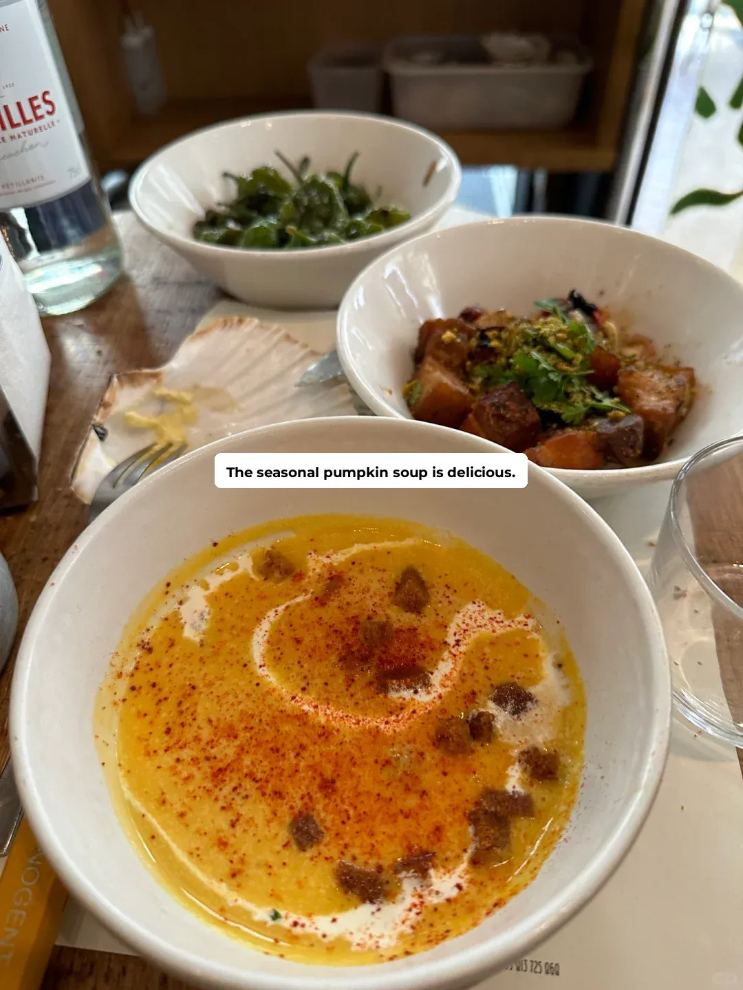 Paris | The Always-Packed Snack Spot