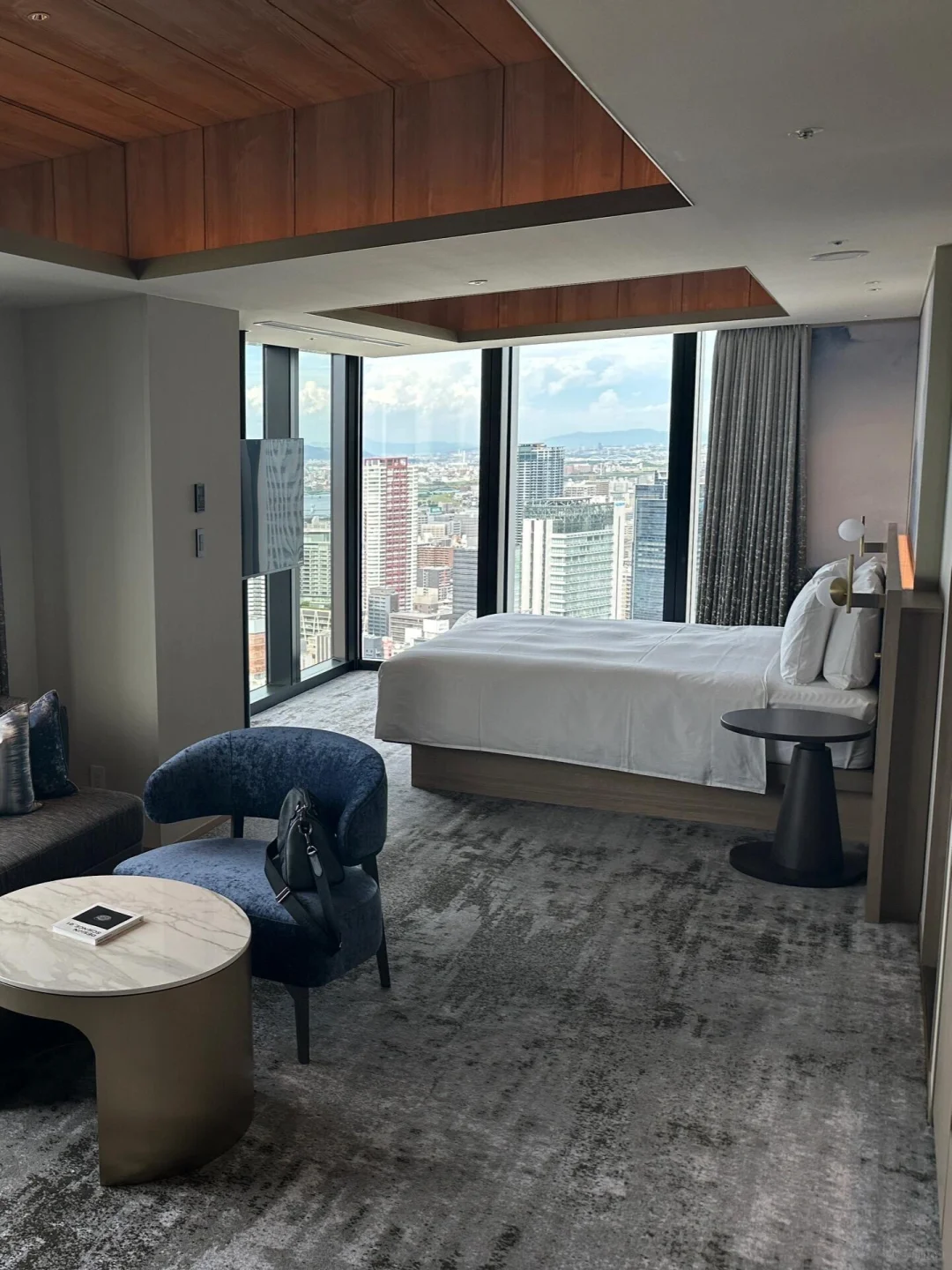 Osaka! Umeda Station!! Newly Opened Hotel – Super Convenient Location