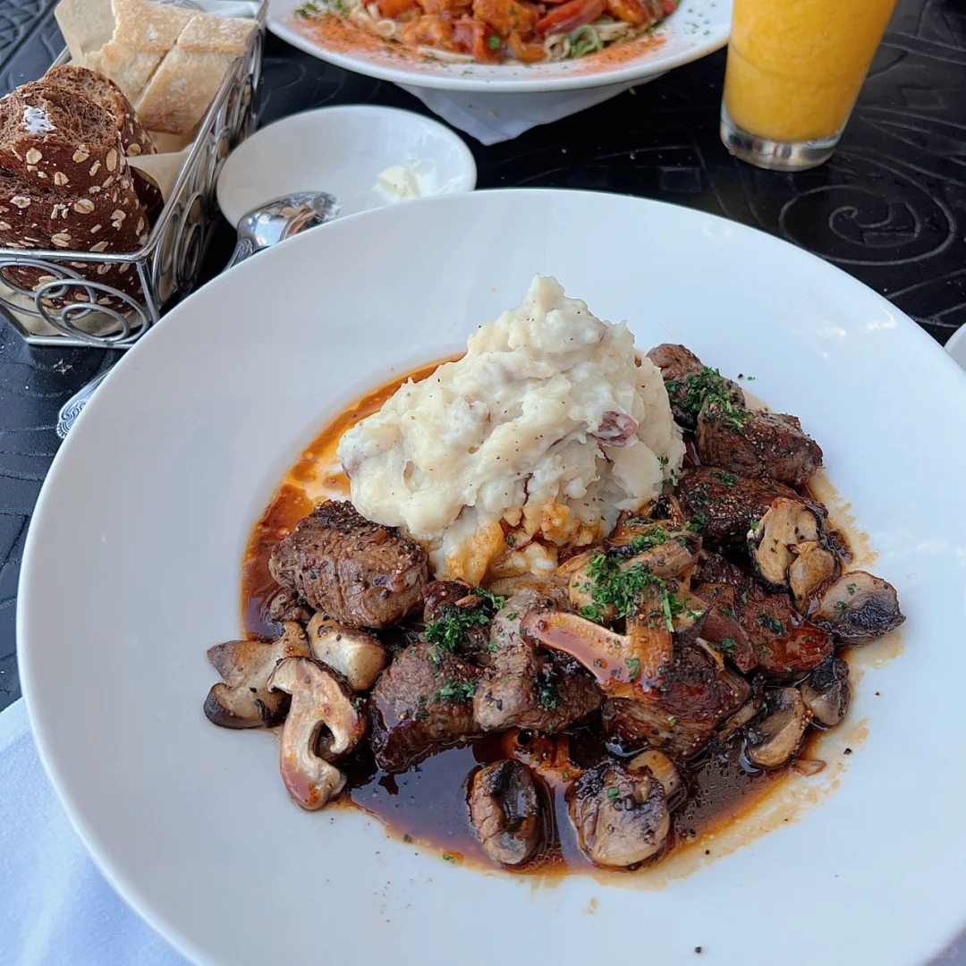 Finally checked off The Cheesecake Factory from my list!