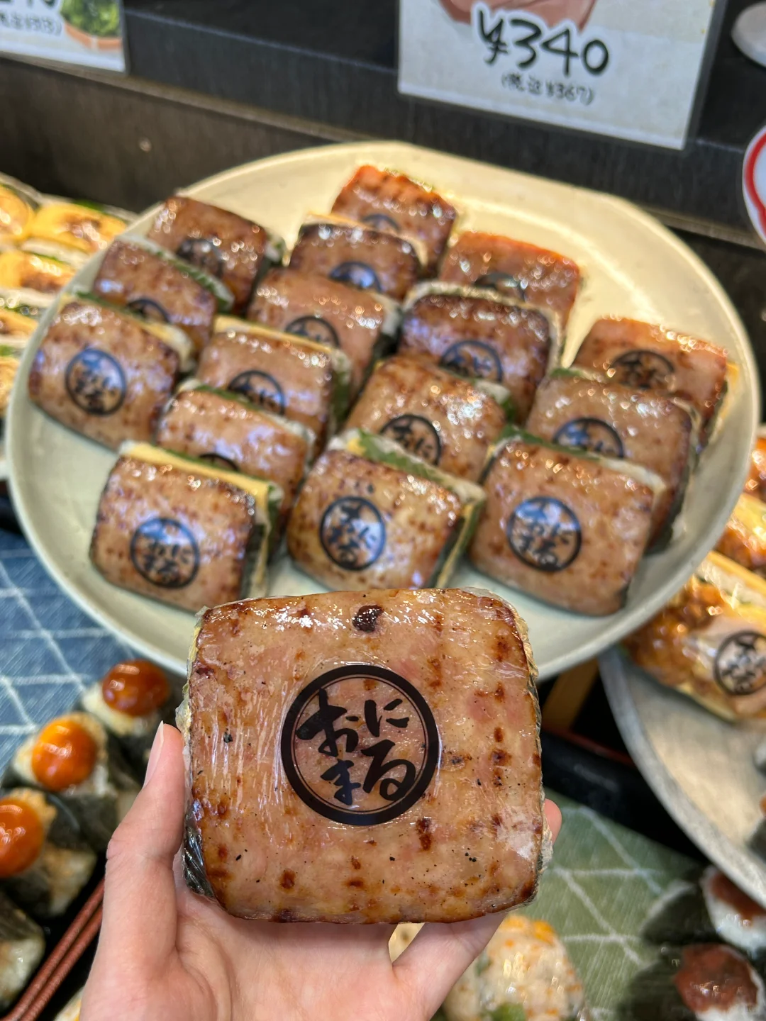 This Kyoto's No. 1 Onigiri Lives Up to the Hype! 😭 I Tried It and It's Seriously Delicious!