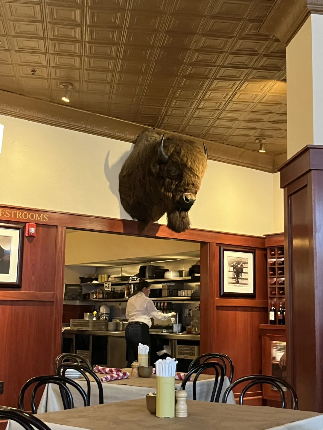 Ted's Montana Grill in Columbus, Ohio: A Steak and Bison Dining Experience