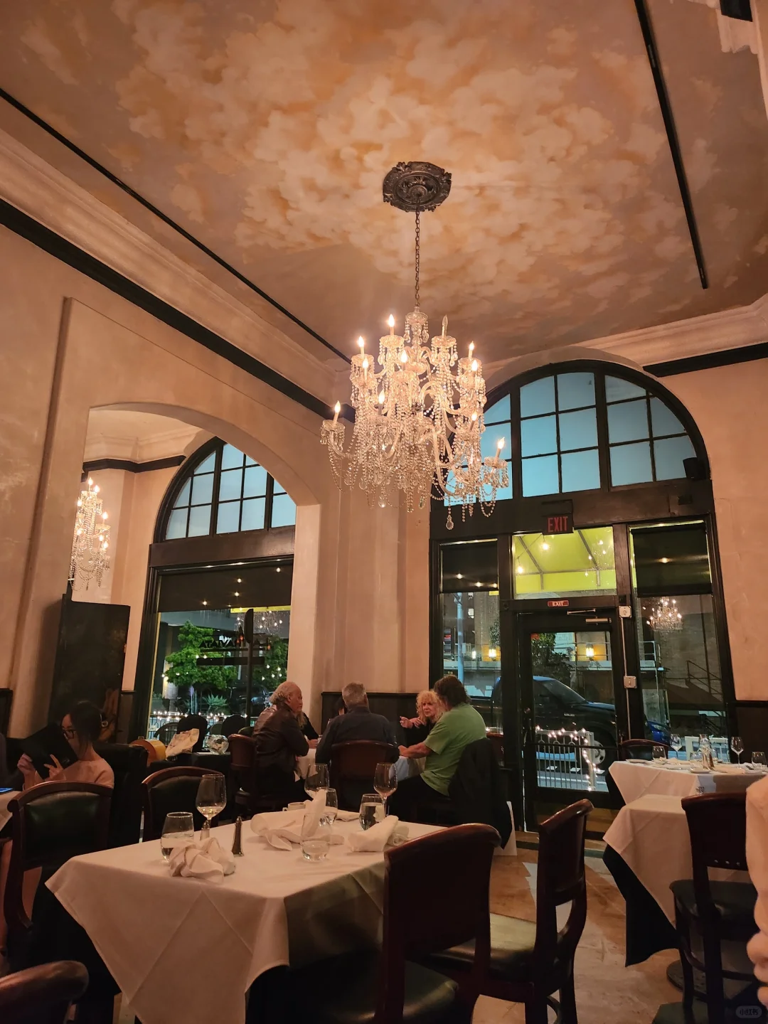 💕 Italian Cuisine at La Traviata in Long Beach, Los Angeles