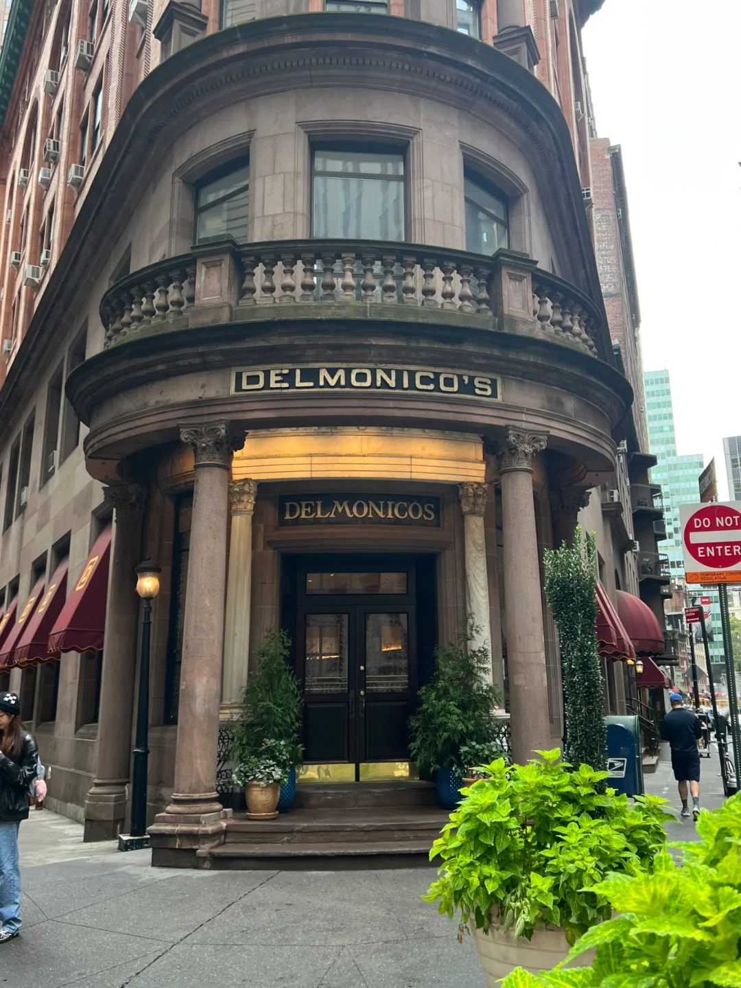 Strolling Through ~ Stone Street