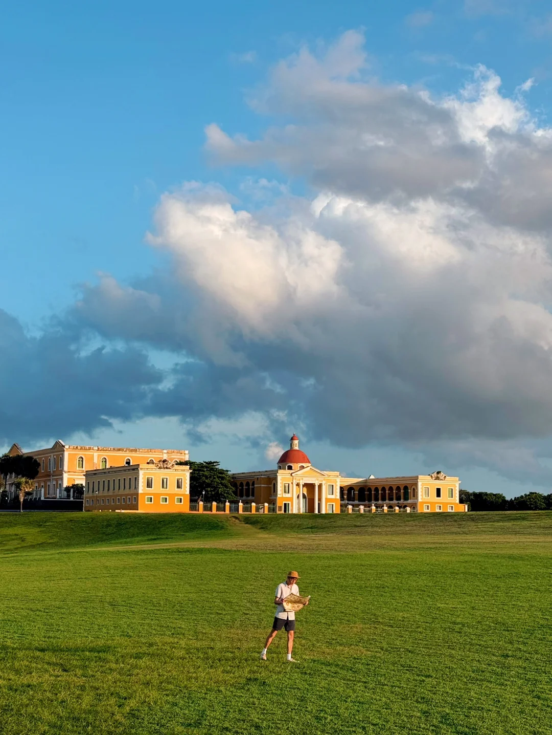 "Living a Vibrant Summer in Puerto Rico ☀️🌊🇵🇷"
