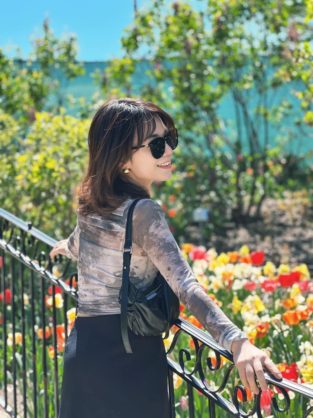 Hidden Gem Park in Chicago's West Suburbs for Flower Viewing