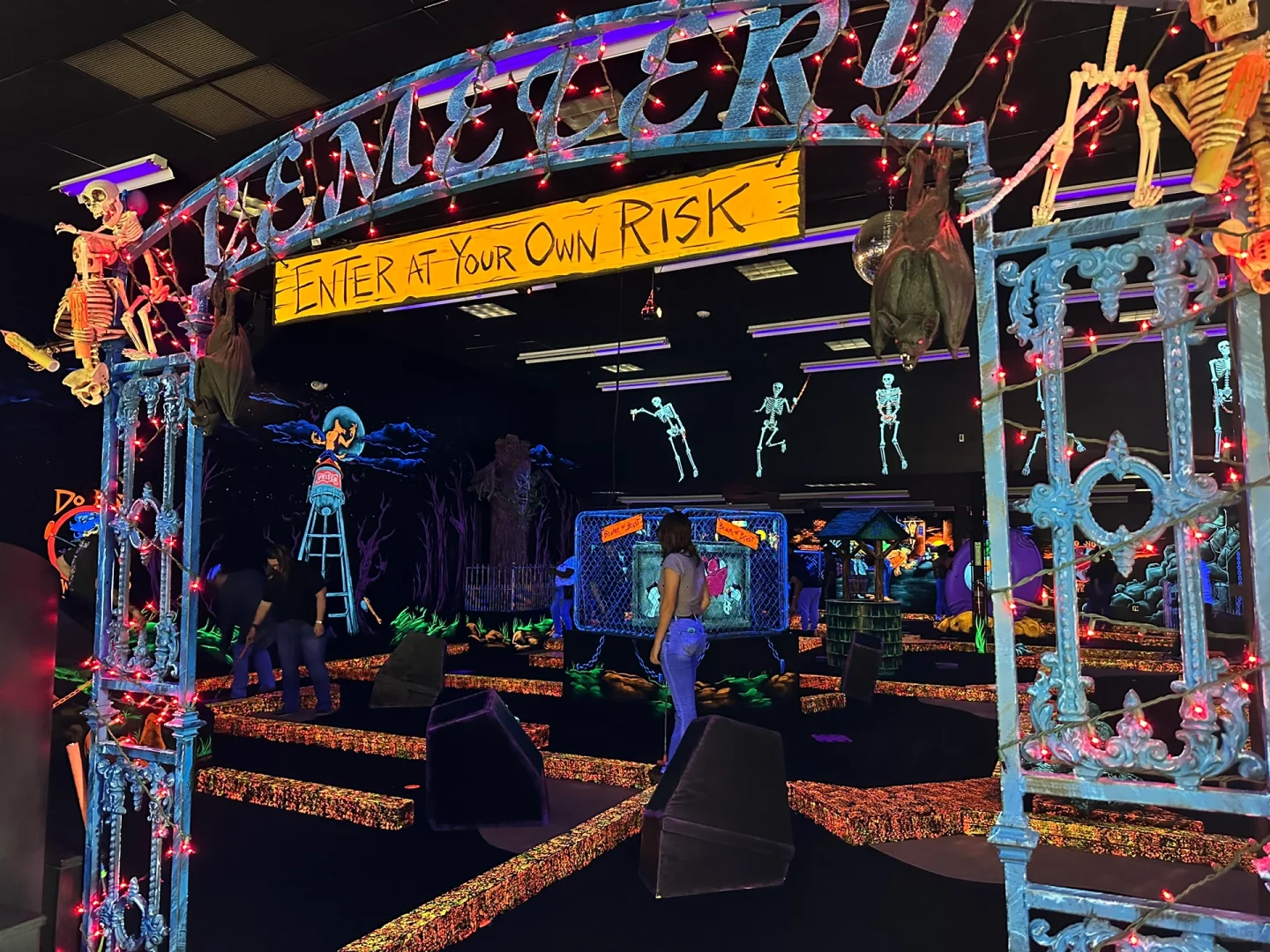 Dallas Exploration | Indoor Mini Golf ⛳️ Bowling 🎳 Arcade