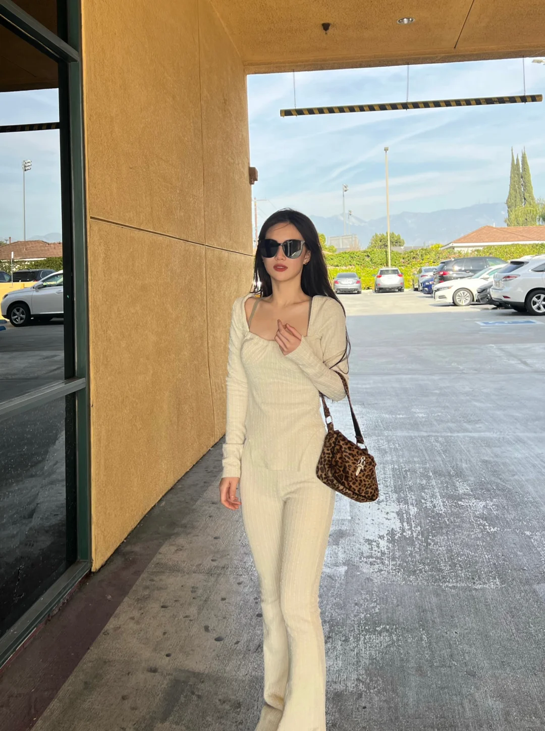 Los Angeles | LAX Airport Area 🍽️ Foodie Roundup