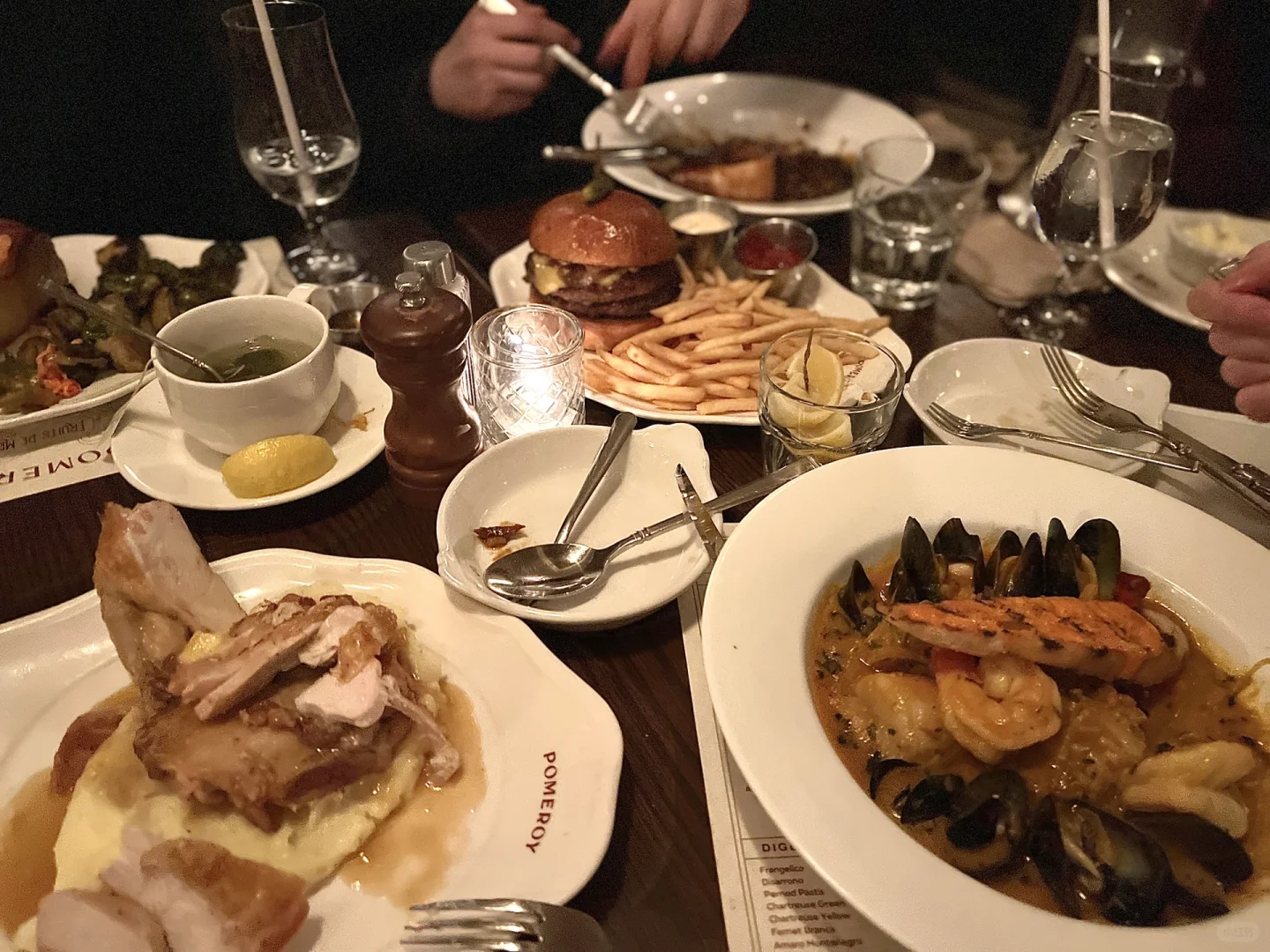 French Restaurants Loved by White Locals in Chicago