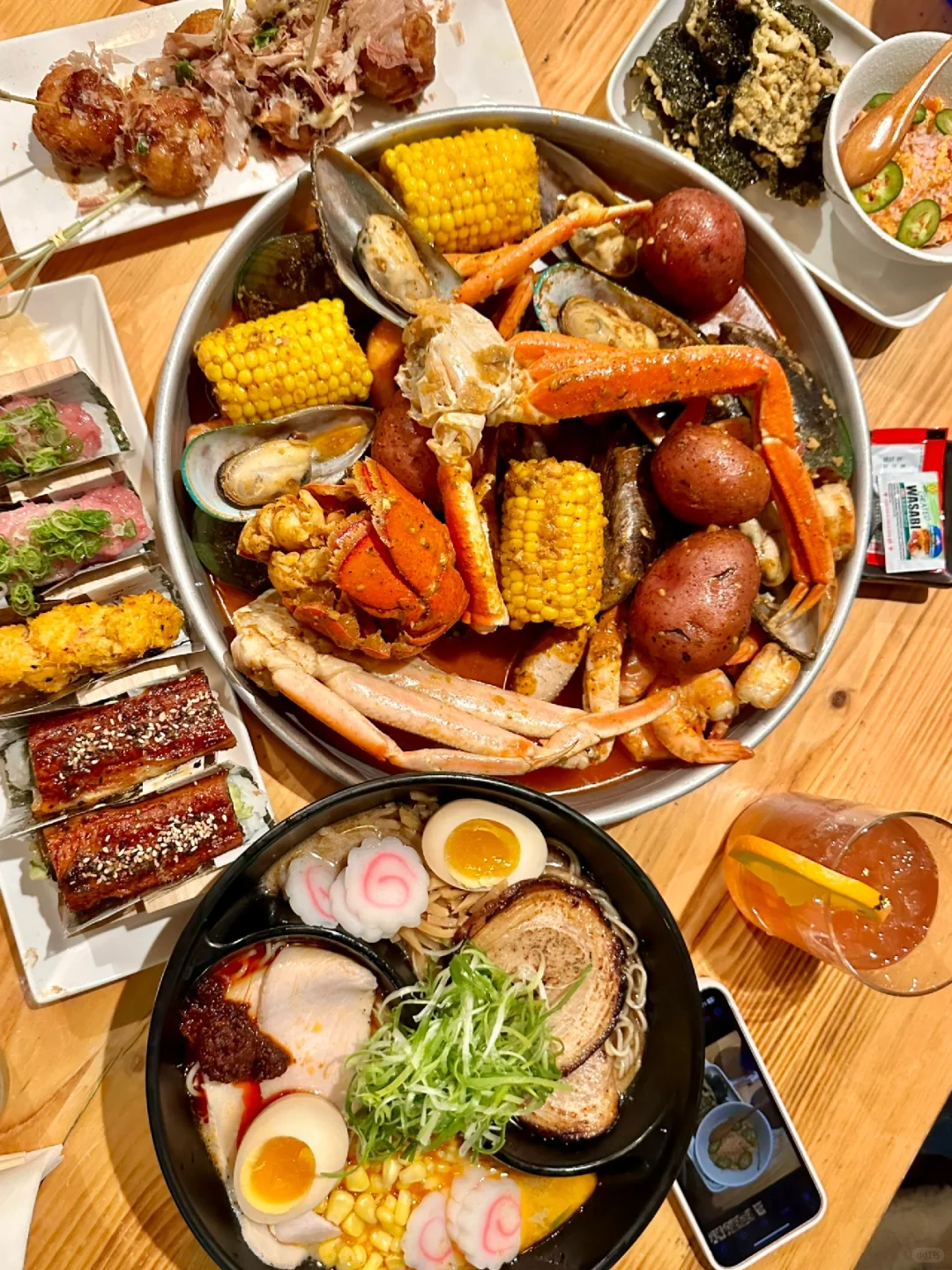 New York-Style Seafood Boil: A Top 3 Must-Order Dish to Kickstart Summer Vibes 🔥