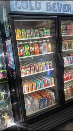 Cloudy Lake Vape & Smoke Shop - Fox Lake in Fox Lake, United States -  reviews,open hours,photo spots, things to do | WanderBoat AI Trip Planner