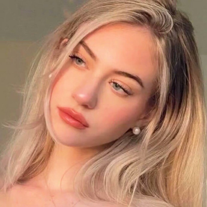 Lily Grace