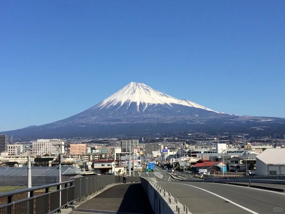 post_image