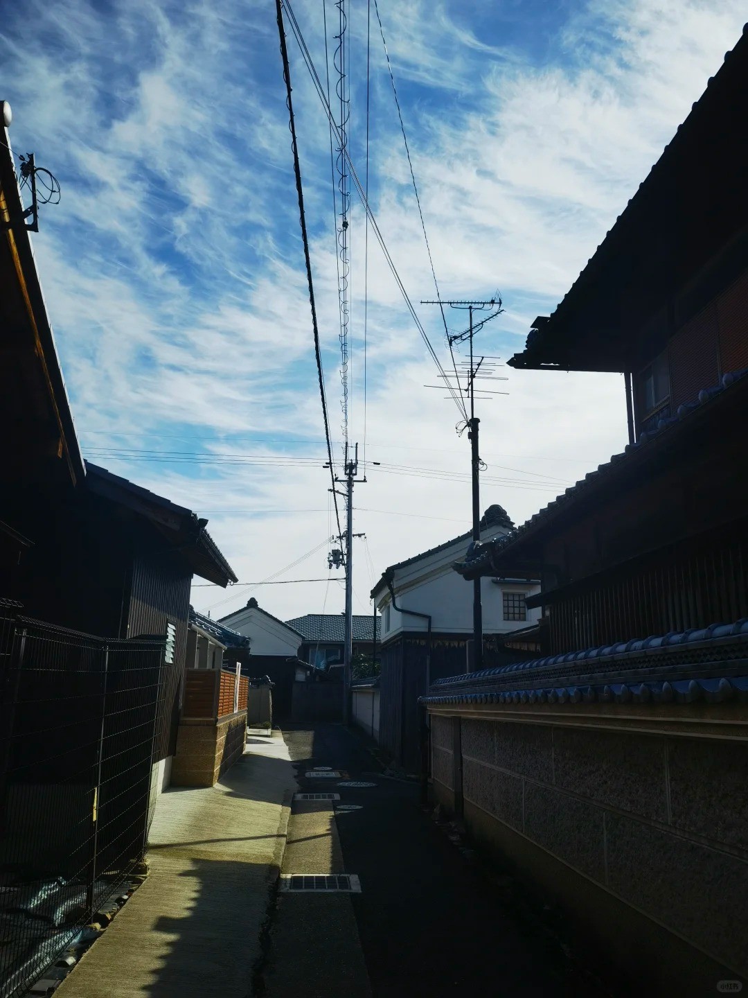 post_image