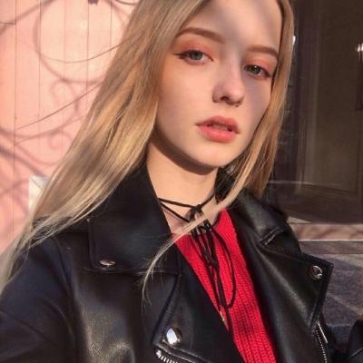 Ophelia Emmy
