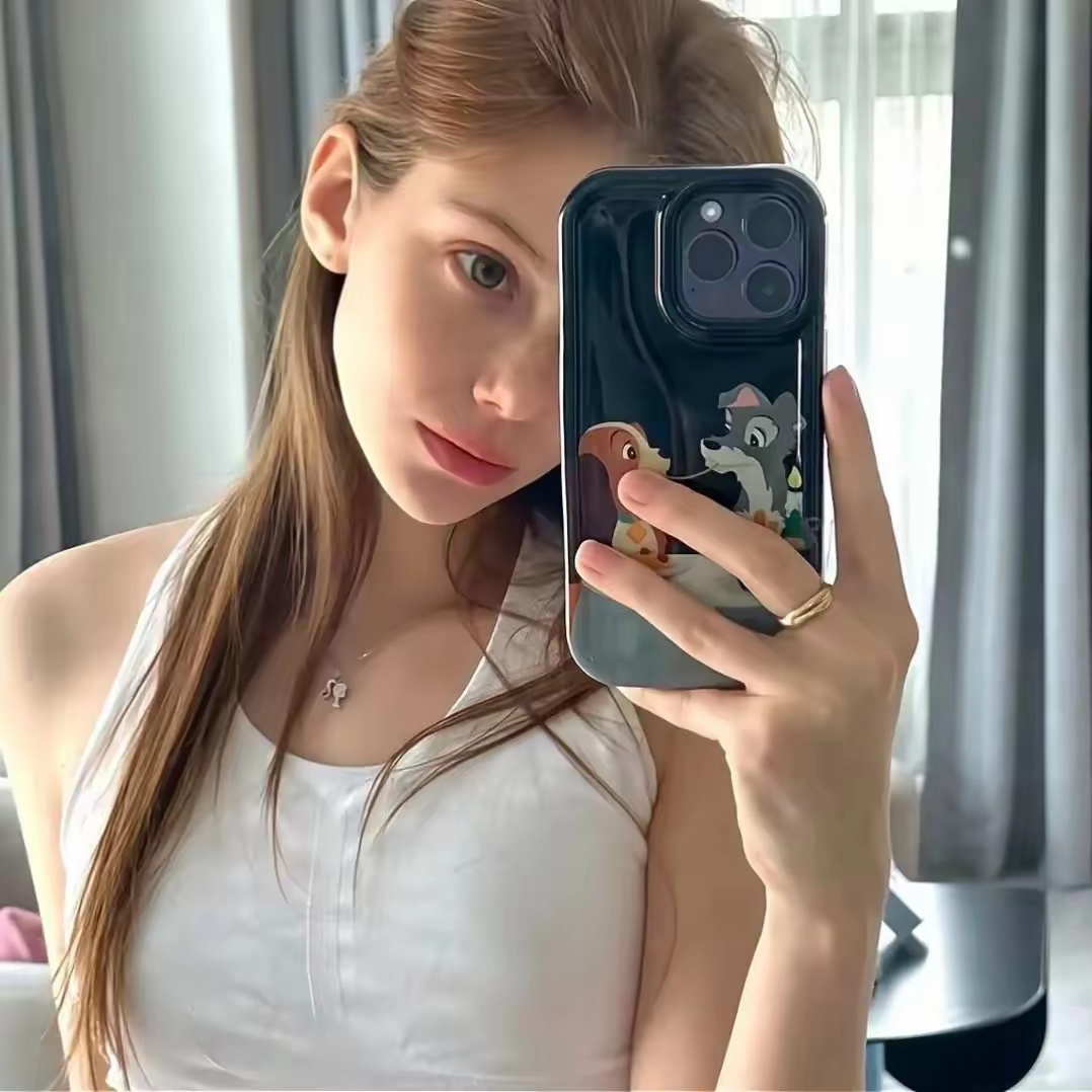 Violet Carter