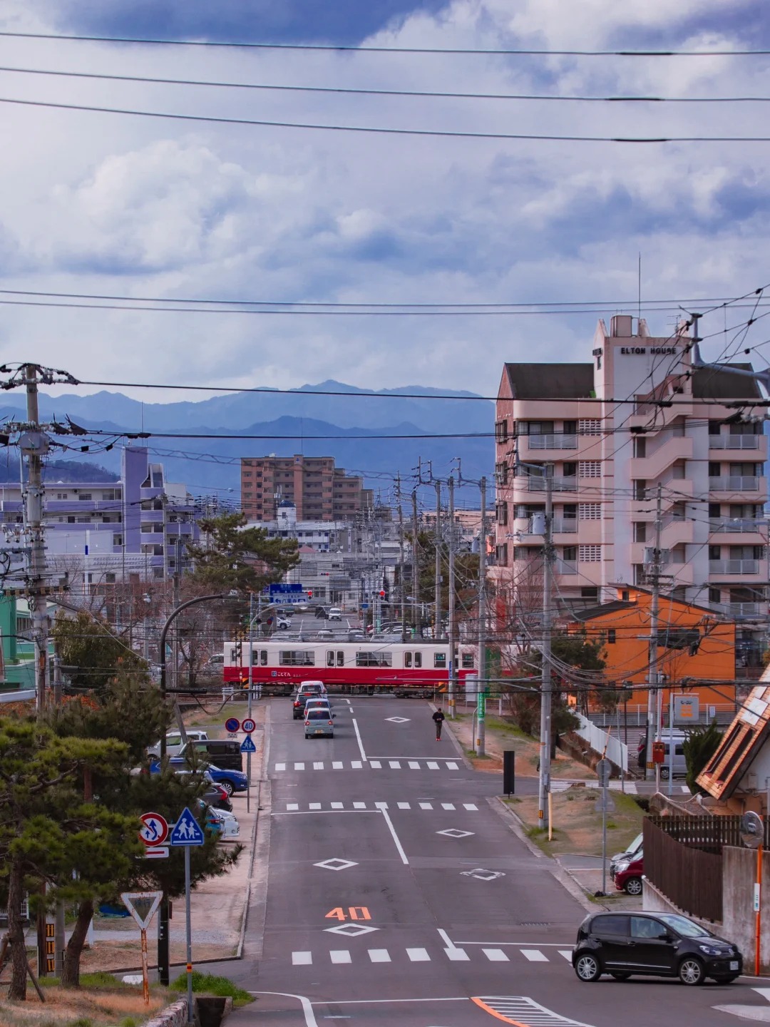 post_image