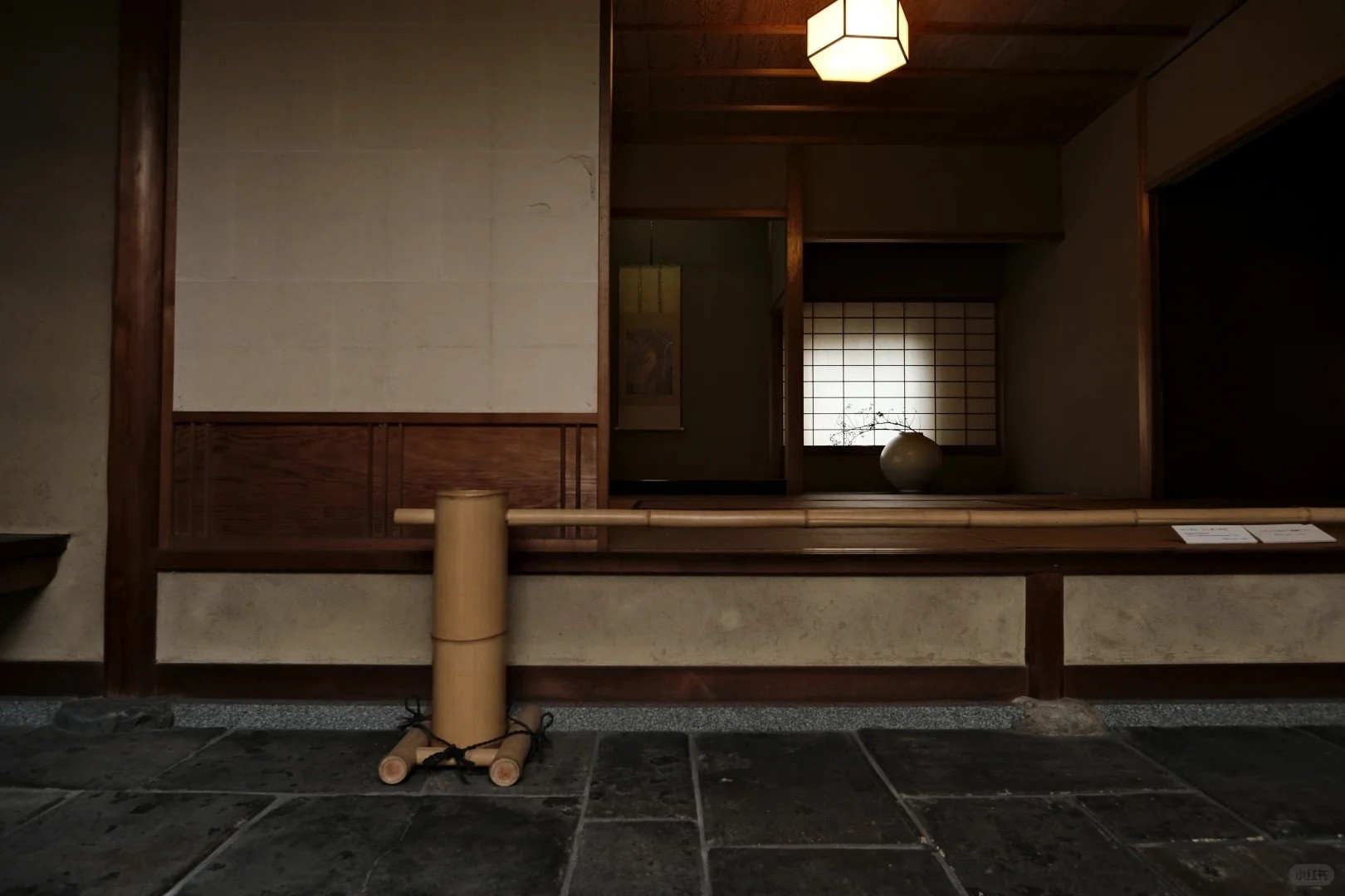 post_image