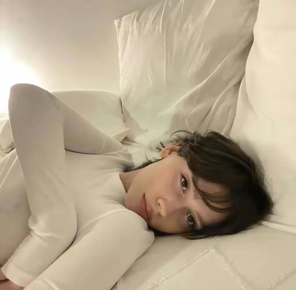 Luna Adams