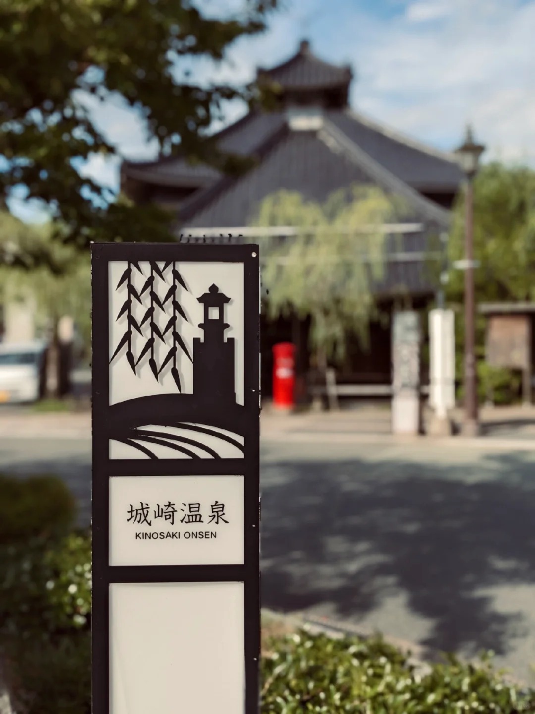 post_image