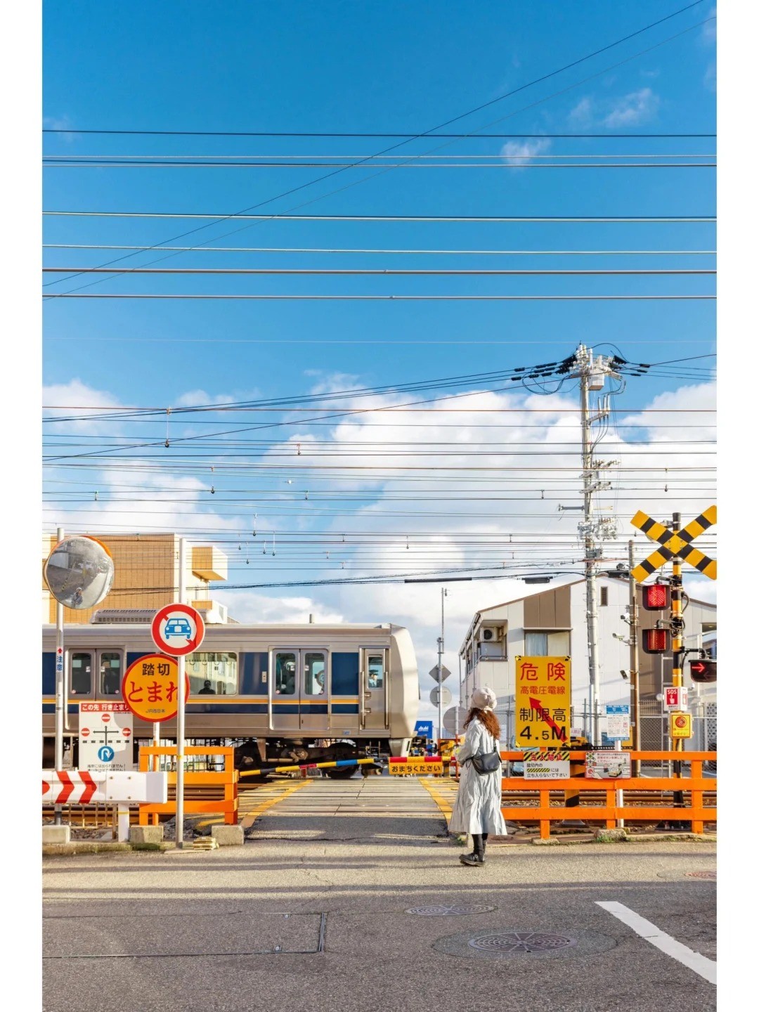 post_image